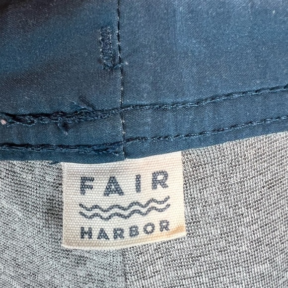Fair Harbor Men's Anchor Swim Shorts Blue Rainbow 3 Stripes Lined Pockets Medium - Picture 15 of 15